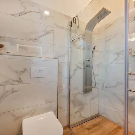 Apartment Der Schlosshof - 03 *