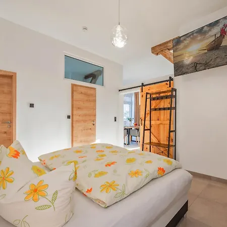 Der Schlosshof - 03 Apartment *